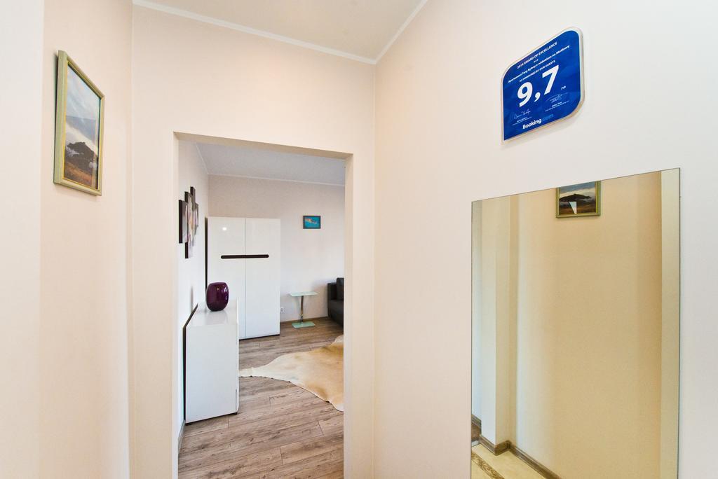 Gdanskie Apartamenty - Apartament Targ Rybny Z Widokiem Na Motlawe Esterno foto