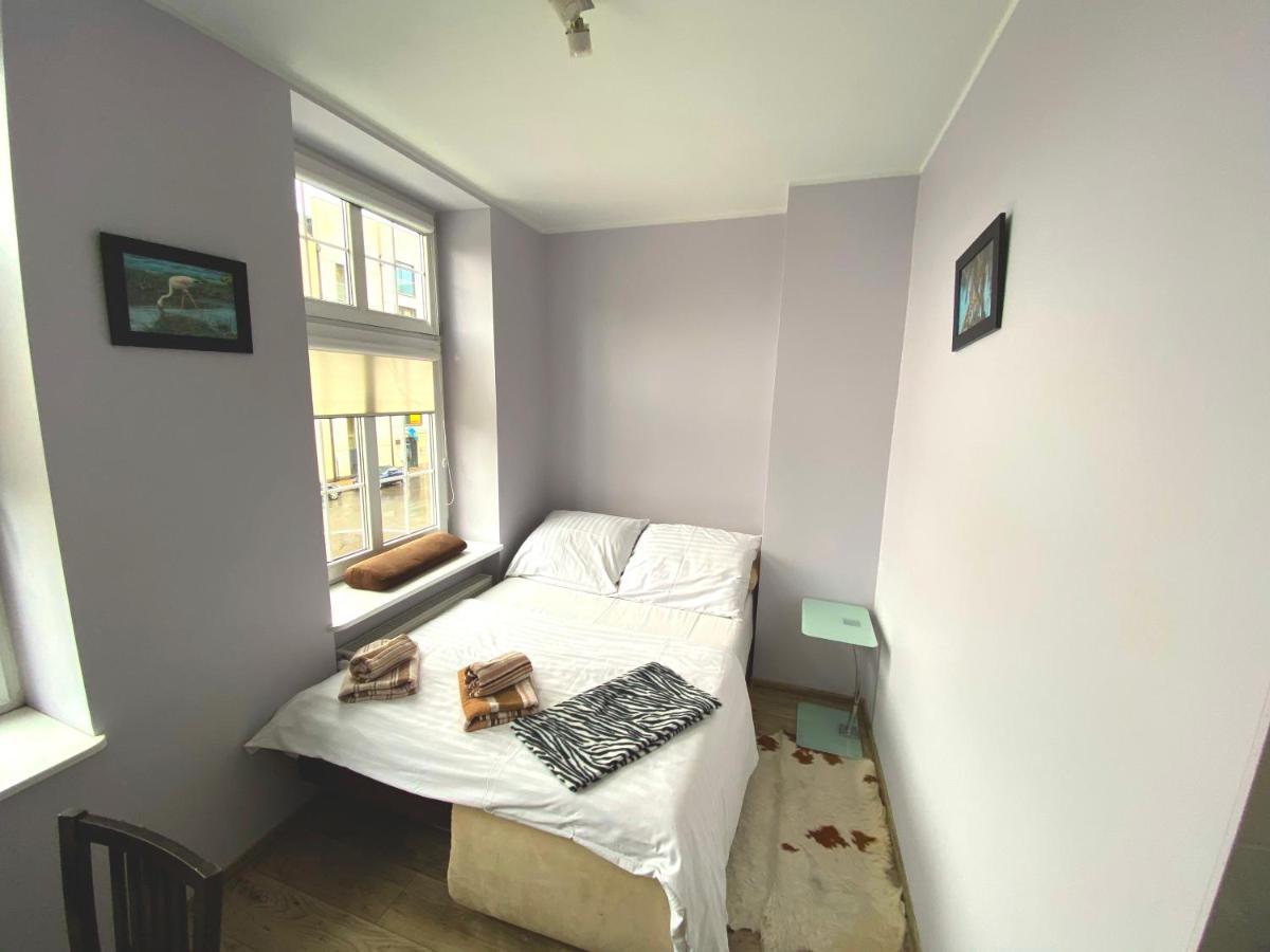 Gdanskie Apartamenty - Apartament Targ Rybny Z Widokiem Na Motlawe Esterno foto